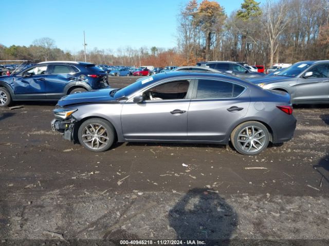 19UDE2F71LA005825 Acura Ilx Premium Package/technology Package