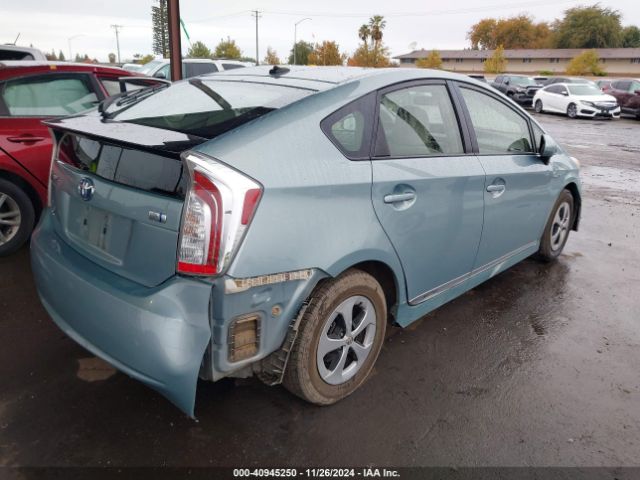 JTDKN3DU3E1839120 Toyota Prius