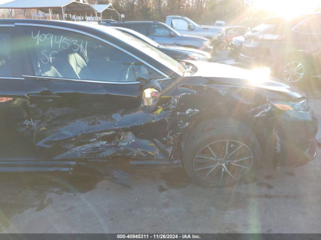 4T1T11AK3PU821107 Toyota CAMRY SE