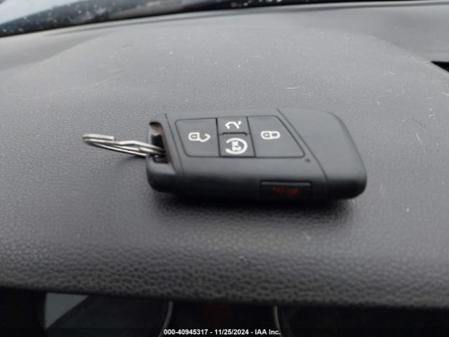 3VV3B7AX0JM069394 Volkswagen Tiguan 2.0t Se/2.0t Sel