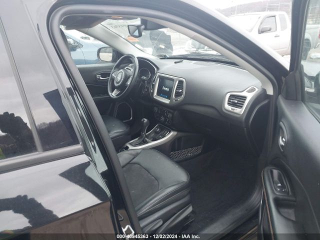 3C4NJDBB5JT372222 Jeep Compass Latitude 4x4