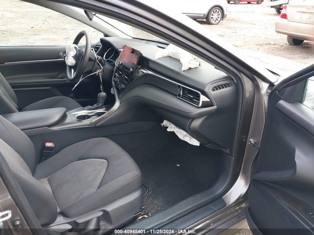 Toyota CAMRY LE 2021 4T1C11AK7MU553691 Image 5