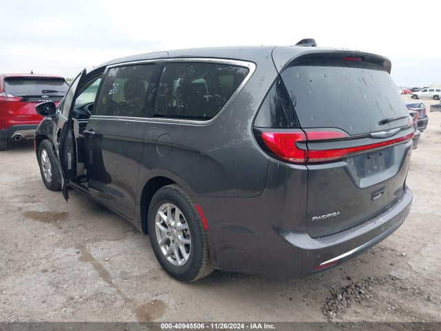 Chrysler Pacifica Touring L 2023 2C4RC1BG0PR581529 Image 3