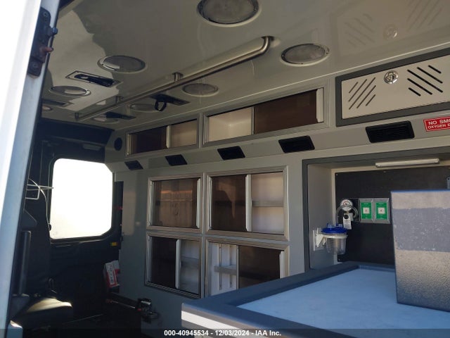 Ford Transit-250 2017 1FDYR2CM1HKA84764 Image 8