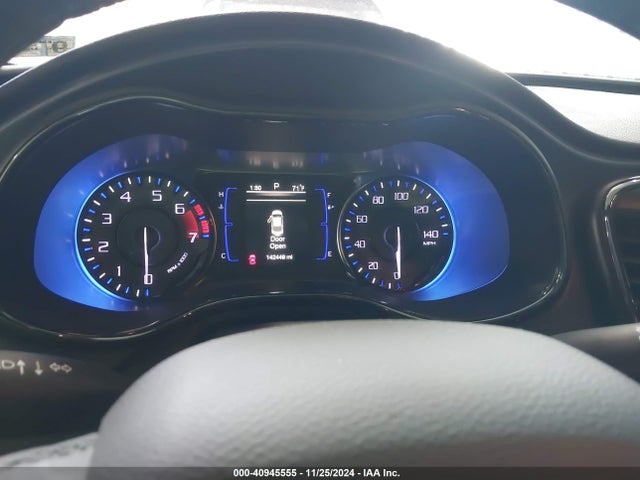 1C3CCCBBXGN130440 Chrysler 200 S