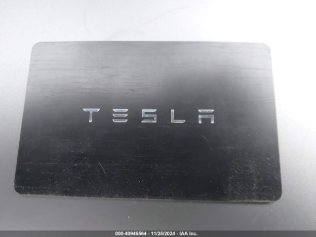 7SAYGDEEXRA237667 Tesla Model Y Long Range Dual Motor All-wheel Drive