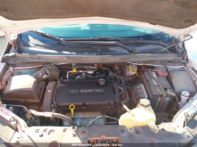 Chevrolet Sonic Lt Auto 2016 1G1JC5SHXG4116670 Image 10