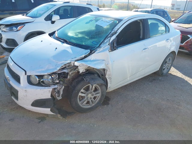 Chevrolet Sonic Lt Auto 2016 1G1JC5SHXG4116670 Image 2