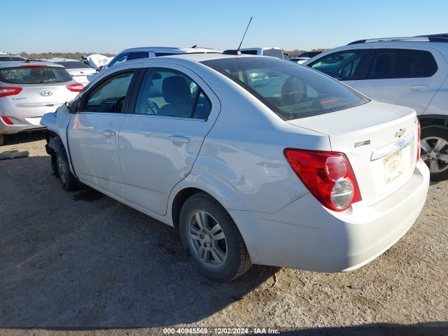 Chevrolet Sonic Lt Auto 2016 1G1JC5SHXG4116670 Image 3