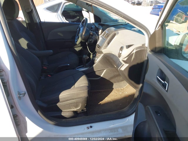 Chevrolet Sonic Lt Auto 2016 1G1JC5SHXG4116670 Image 5