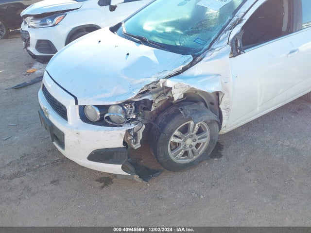 Chevrolet Sonic Lt Auto 2016 1G1JC5SHXG4116670 Image 6