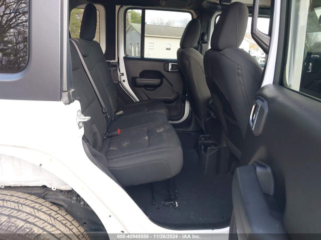 1C4HJXDN6MW815532 Jeep Wrangler Unlimited Sport Altitude 4x4
