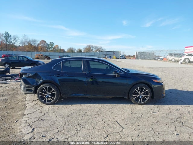 Toyota CAMRY SE 2018 4T1B11HK2JU552865 Image 14