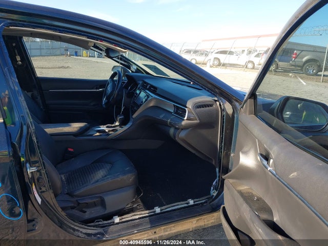 Toyota CAMRY SE 2018 4T1B11HK2JU552865 Image 5