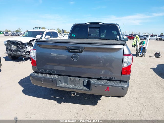 1N6AA1E62KN531689 Nissan Titan Sl