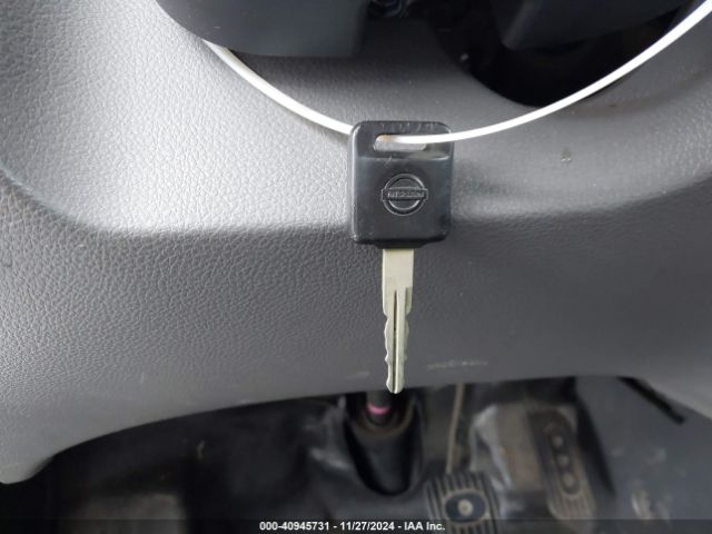 3N6CM0KN5FK715784 Nissan Nv200 S