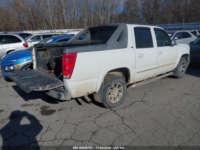 2005 CHEVROLET AVALANCHE 3GNEK12T05G230967 Photo 3