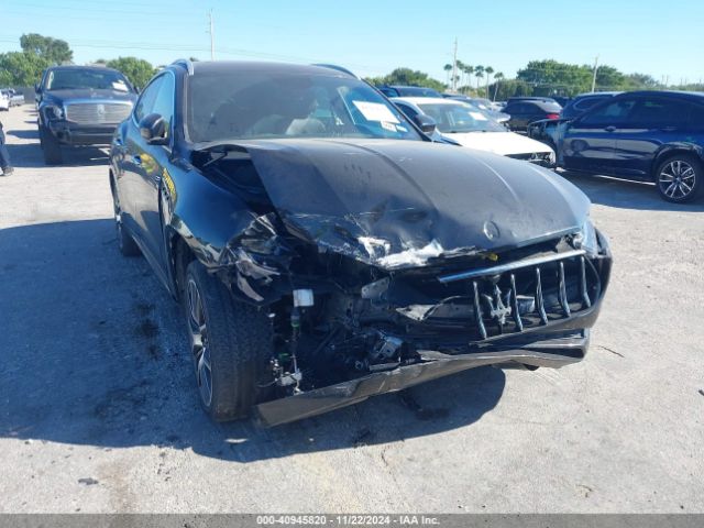 ZN661XULXHX250674 Maserati Levante