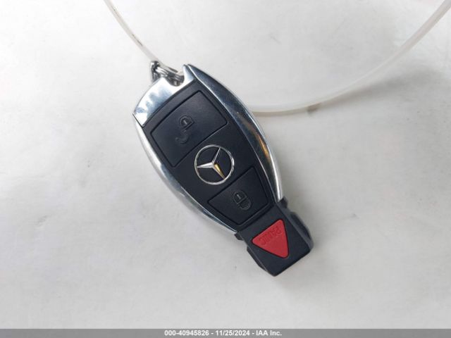 WDCGG5HB8FG427904 Mercedes-Benz GLK 350