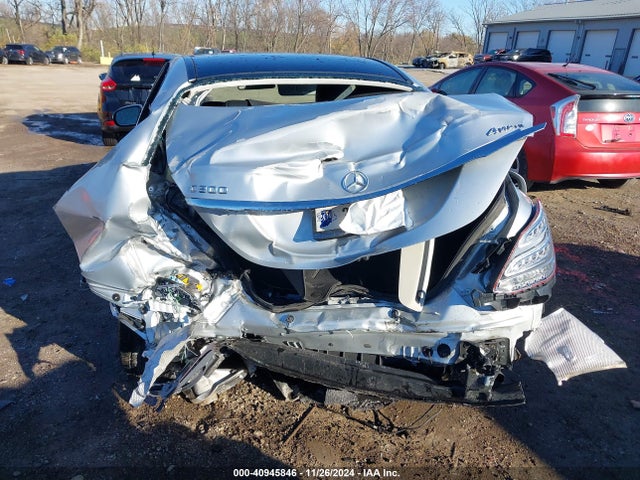 55SWF4KB7FU011648 Mercedes-Benz C 300 4matic/luxury 4matic/sport 4matic