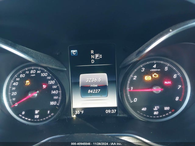 55SWF4KB7FU011648 Mercedes-Benz C 300 4matic/luxury 4matic/sport 4matic