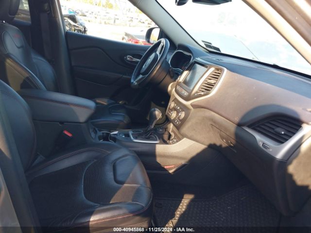 1C4PJMBS4FW586080 Jeep Cherokee Trailhawk