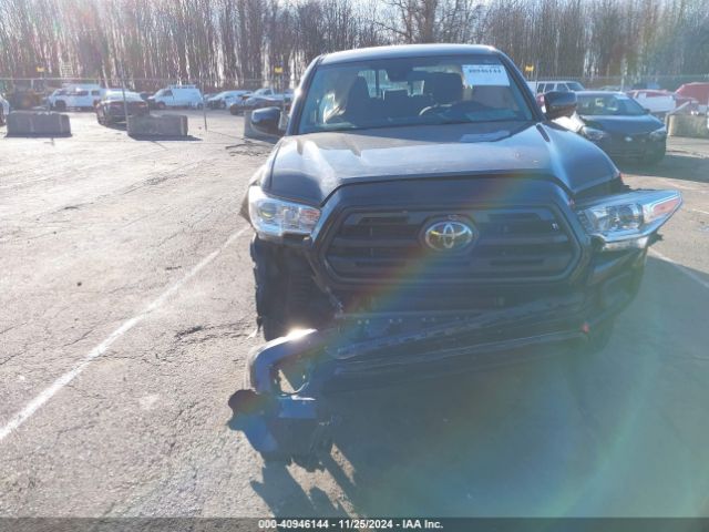5TFCZ5AN2JX134902 Toyota Tacoma Sr V6