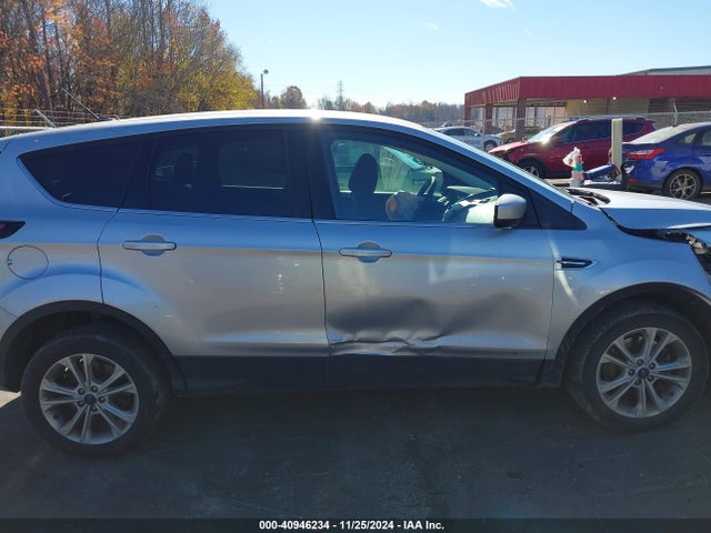 Ford ESCAPE SE 2017 1FMCU9GD6HUE48743 Image 14
