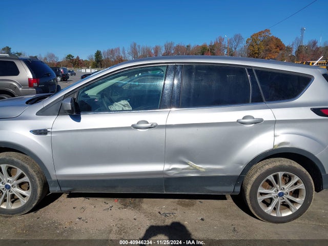 Ford ESCAPE SE 2017 1FMCU9GD6HUE48743 Image 15