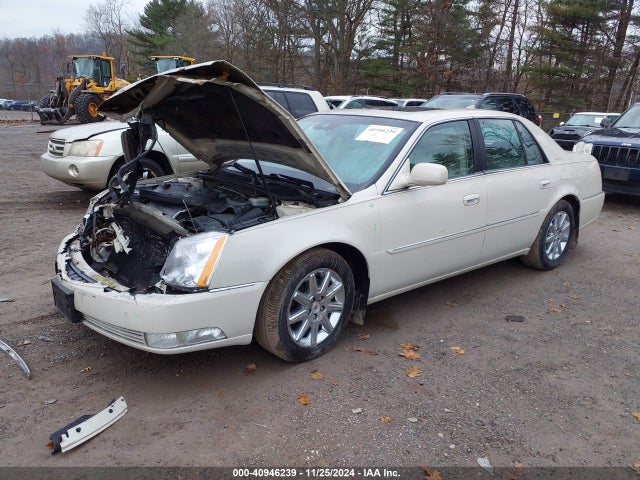 2011 CADILLAC DTS 1G6KH5E61BU130217 Photo 1