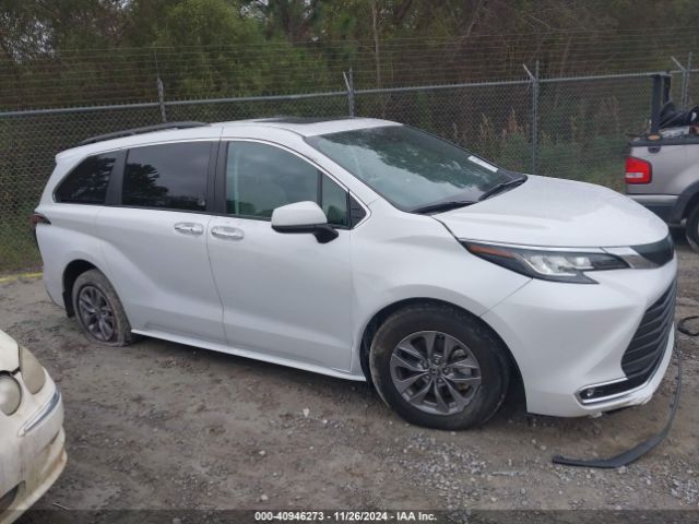 5TDJRKECXPS161925 Toyota SIENNA XLE
