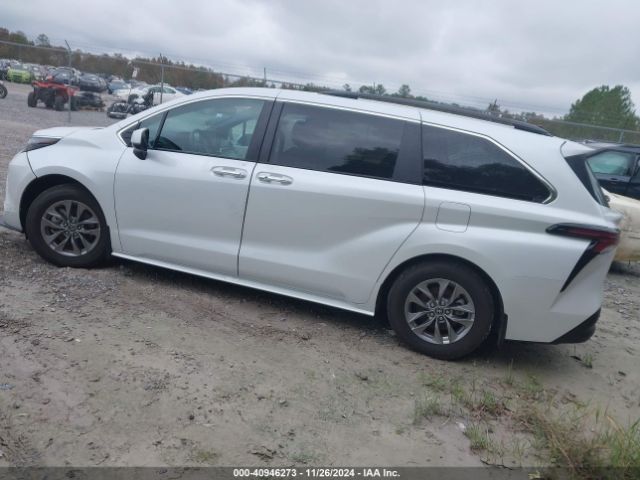 5TDJRKECXPS161925 Toyota SIENNA XLE