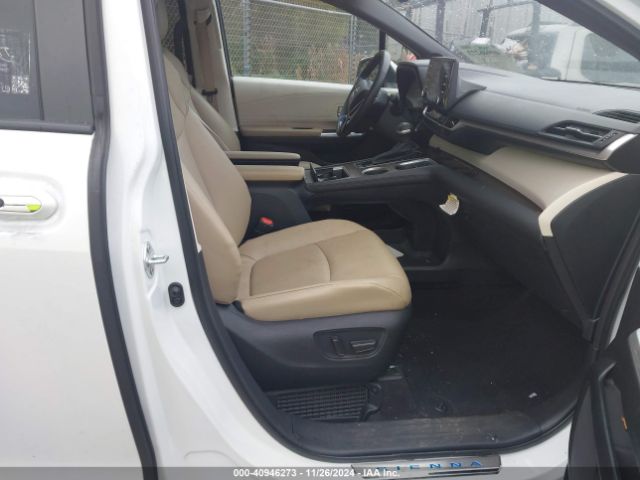 5TDJRKECXPS161925 Toyota SIENNA XLE