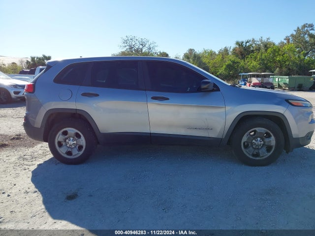 1C4PJLAB2EW194306 Jeep Cherokee Sport