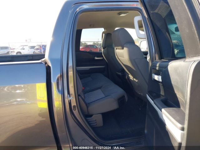 5TFRY5F1XEX162357 Toyota Tundra Sr5 5.7l V8