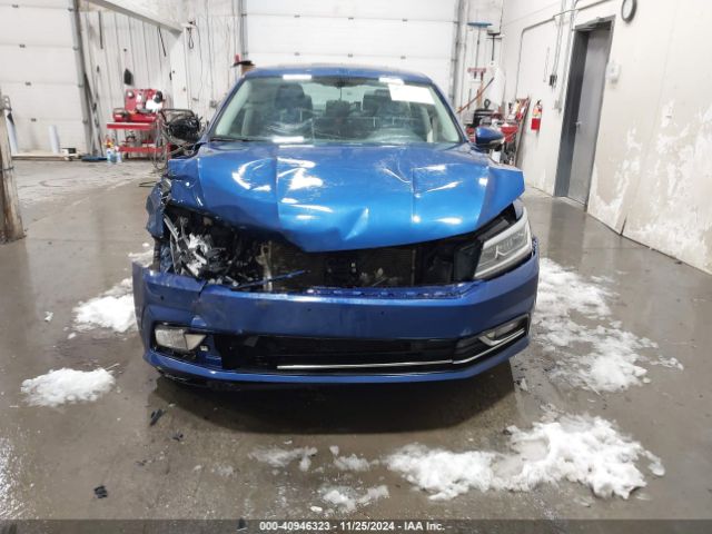 1VWGT7A33HC000430 Volkswagen Passat 1.8t Se
