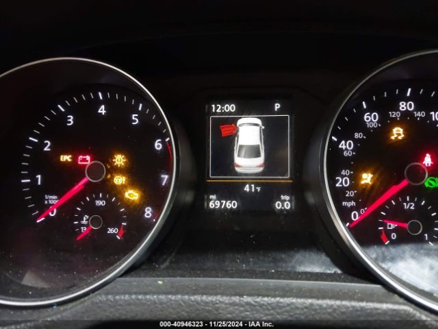 1VWGT7A33HC000430 Volkswagen Passat 1.8t Se