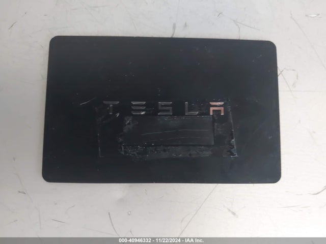 2022 TESLA MODEL 3 5YJ3E1EB0NF256081 Photo 10