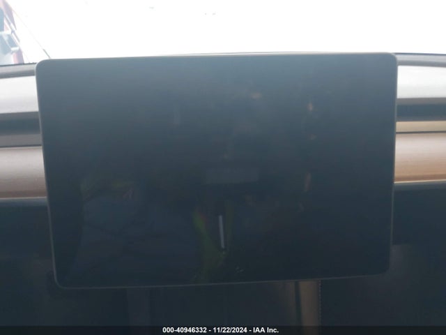2022 TESLA MODEL 3 5YJ3E1EB0NF256081 Photo 6
