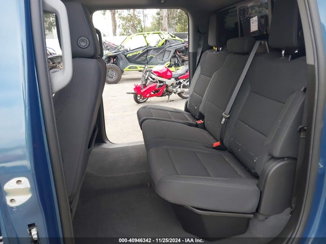 2GCPADED9R1168042 Chevrolet Silverado 1500 2wd  Short Bed Rst