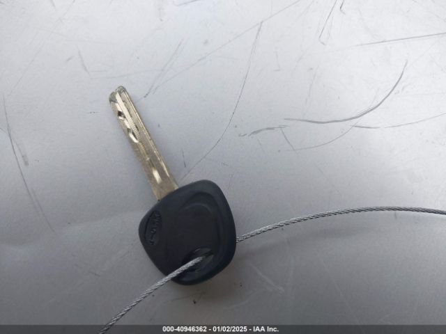 KNADM4A3XF6504418 KIA RIO LX