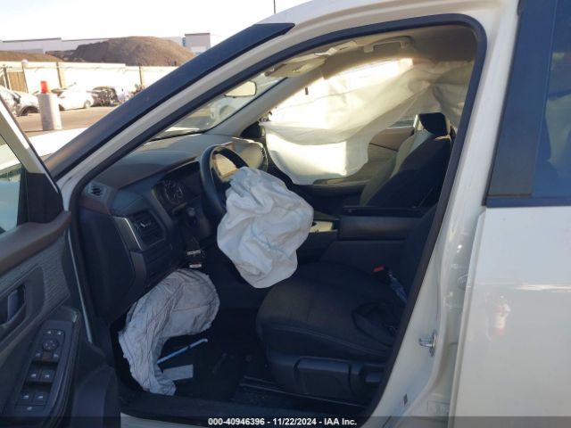 5N1AT3AA5MC809224 Nissan Rogue S Fwd
