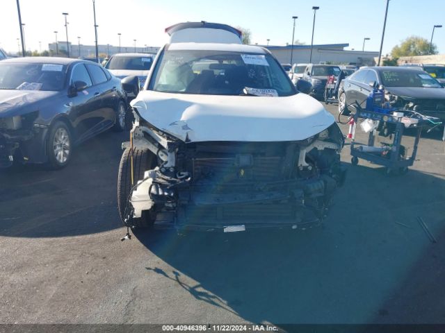 5N1AT3AA5MC809224 Nissan Rogue S Fwd