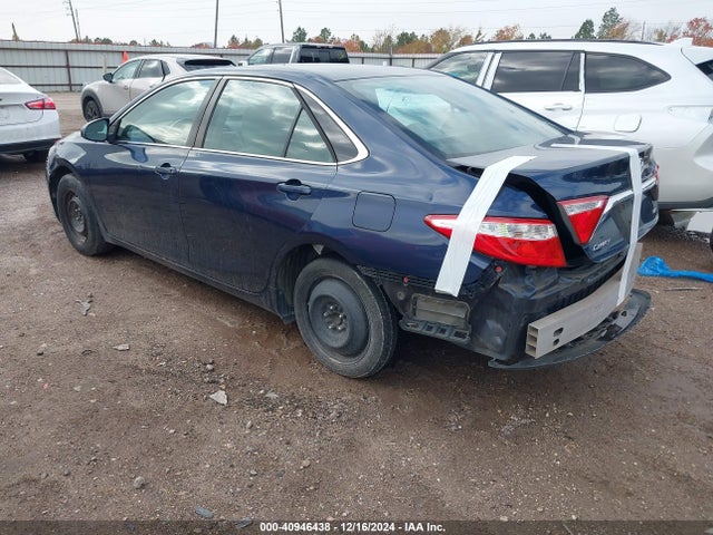 Toyota CAMRY LE 2015 4T4BF1FK7FR449992 Image 3