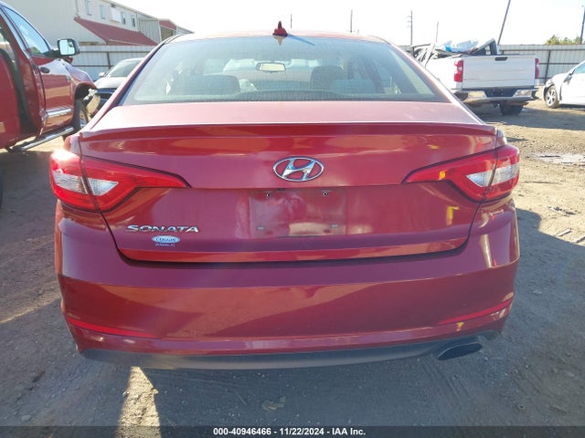 Hyundai SONATA SE 2017 5NPE24AF8HH554833 Image 15