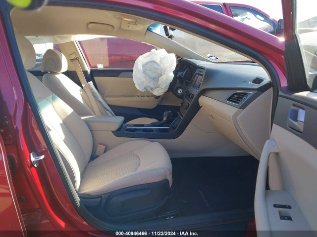 Hyundai SONATA SE 2017 5NPE24AF8HH554833 Image 5