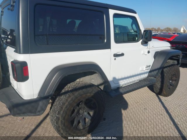 1C4GJXAN0JW291970 Jeep Wrangler Sport S 4x4