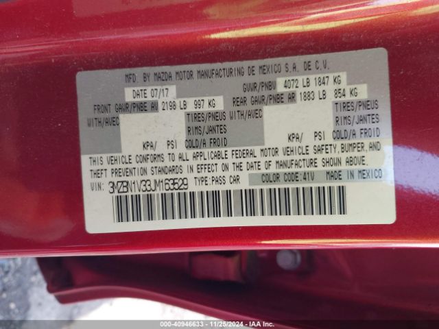 3MZBN1V33JM163529 Mazda Mazda3 Touring