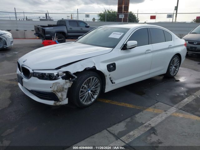 WBAJA9C5XKB253697 BMW 530e Iperformance