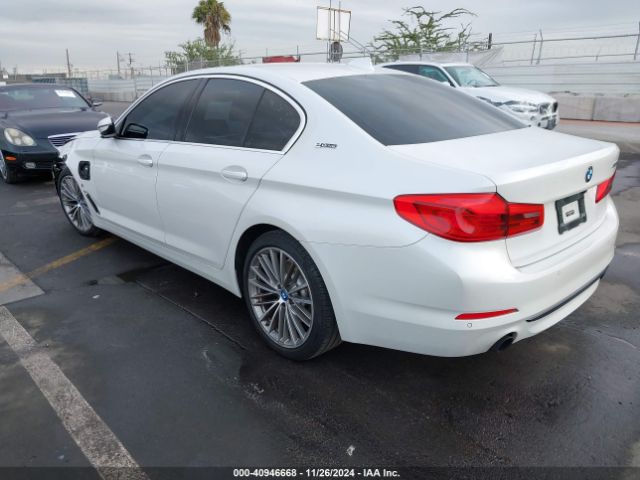 WBAJA9C5XKB253697 BMW 530e Iperformance